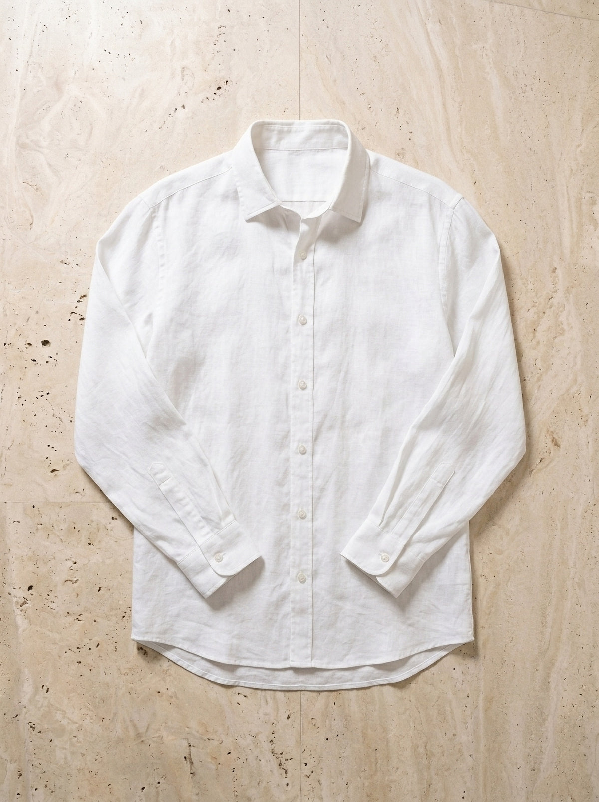 Branco | Camisa de linho Mijas branco – peça sozinha vista de cima