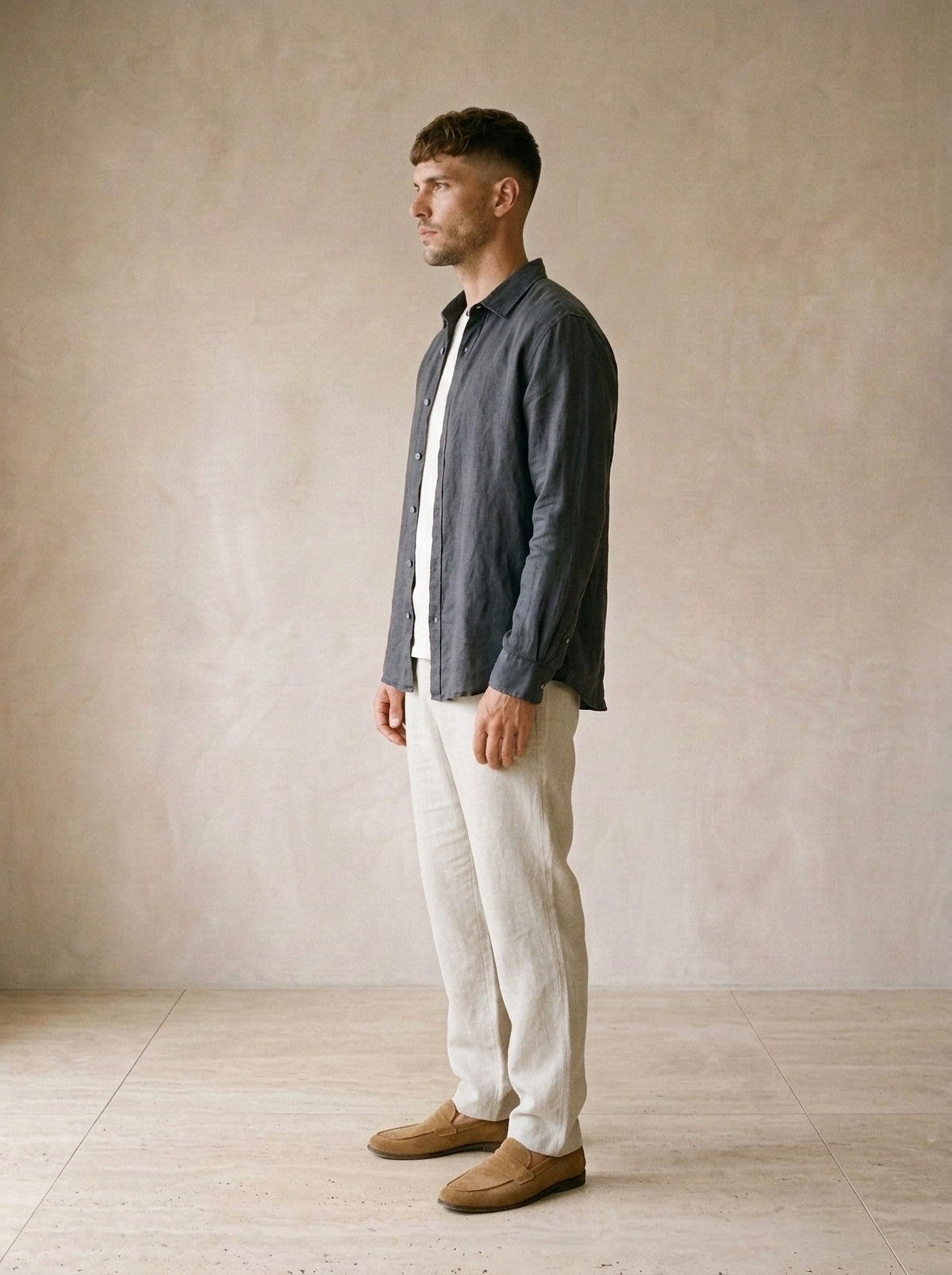 Cinza-escuro | Camisa de linho Mijas cinza-escuro – vista de perfil