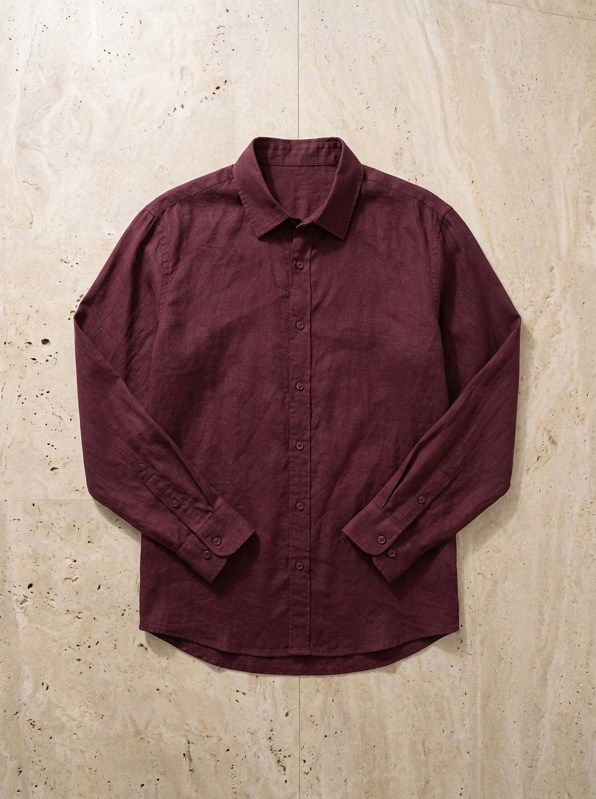 Vinho | Camisa de linho Mijas vinho – peça sozinha vista de cima