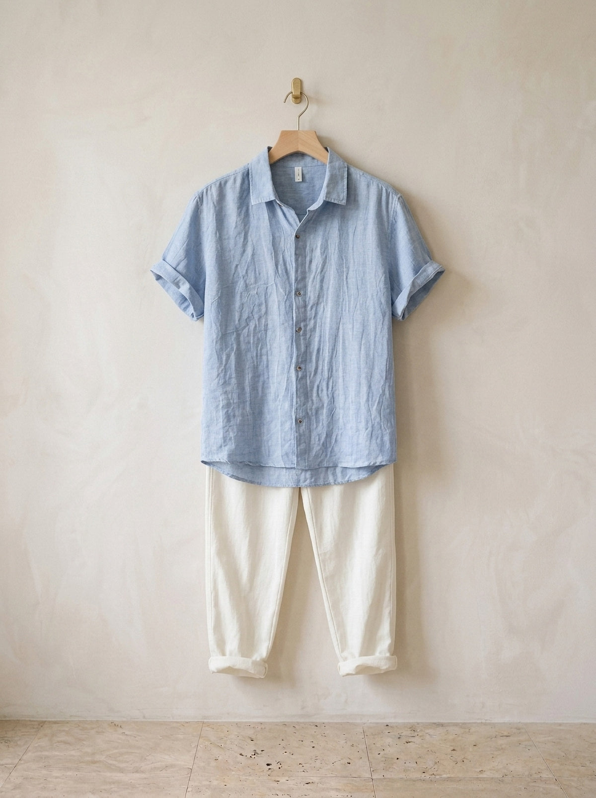 Camisa azul-claro, calça off-white | Conjunto de linho Mykonos camisa azul-claro, calça off-white – peça sozinha, foto de produto
