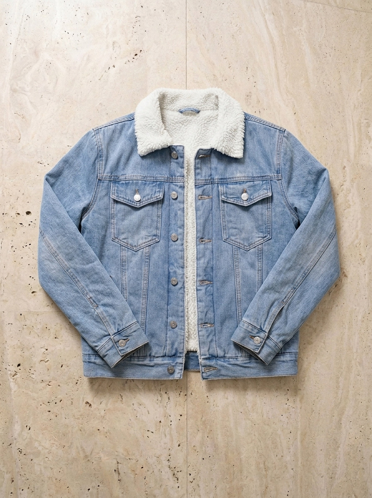 Jeans claro | Jaqueta jeans forrada Namur jeans claro – peça sozinha vista de cima