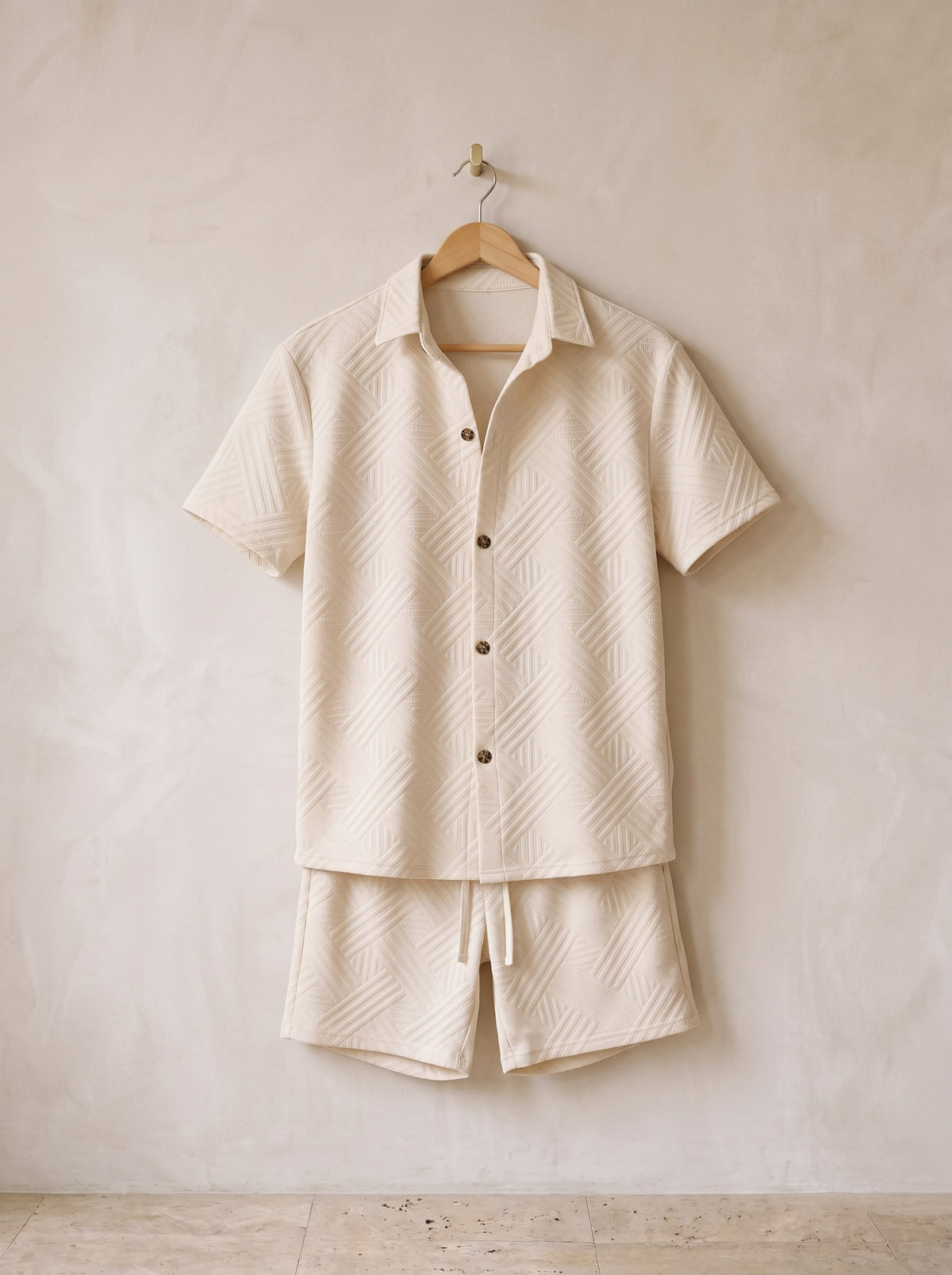Creme | Conjunto camisa de tricô e short Nerja creme – peça sozinha, foto de produto