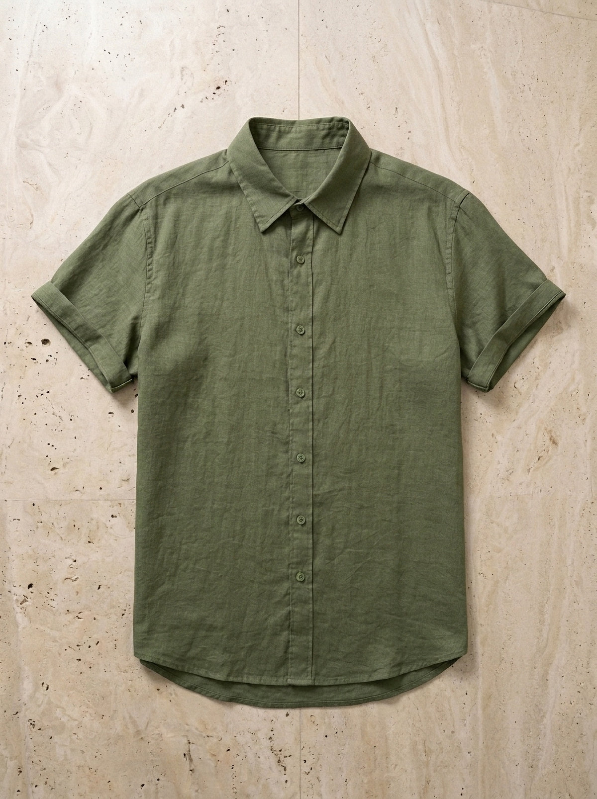 Verde | Camisa social de linho Olbia verde – peça sozinha vista de cima