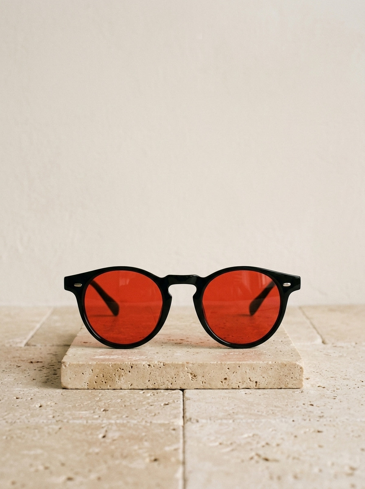 Preto/Vermelho | Óculos de sol Orbetello preto/vermelho – peça sozinha, foto de produto