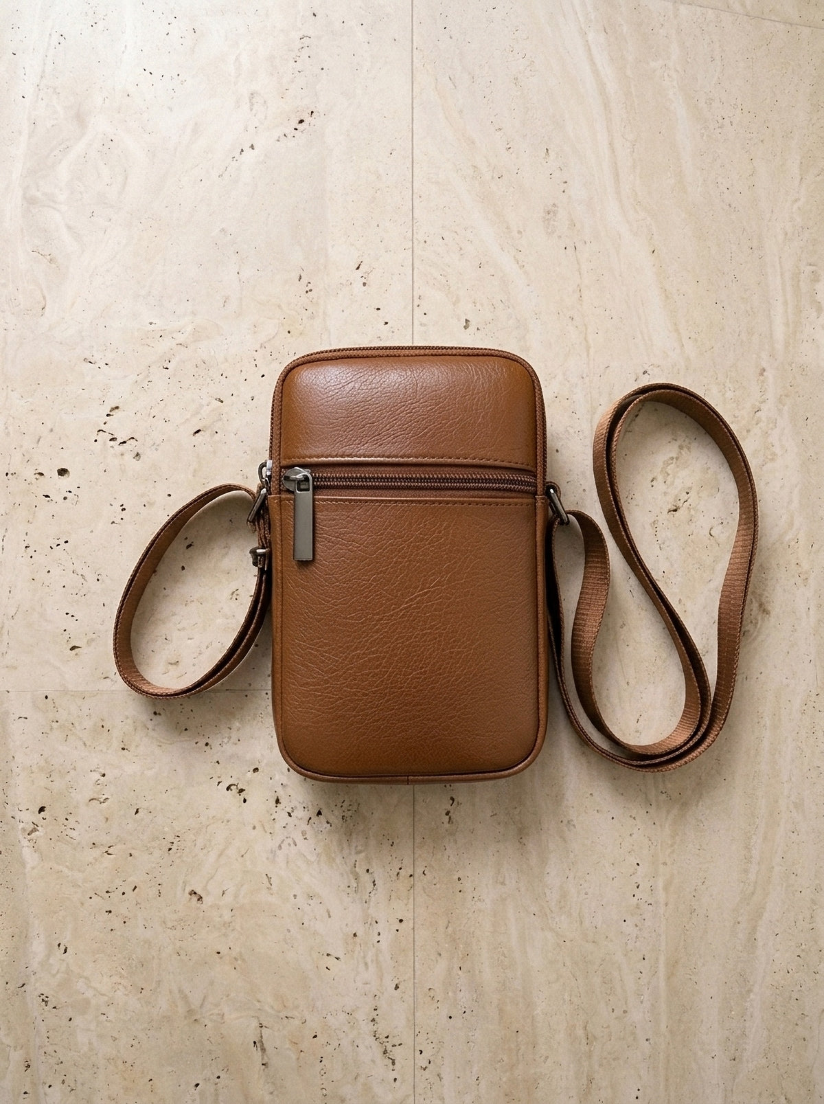 Marrom | Bolsa de ombro de couro Orte marrom – bolsa sozinha vista de cima
