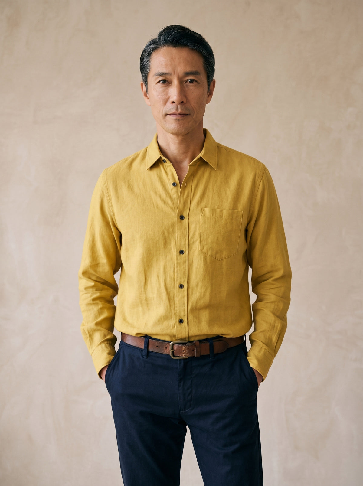Amarelo | Camisa de linho e algodão manga longa Oslo amarelo – vista de frente, recorte próximo