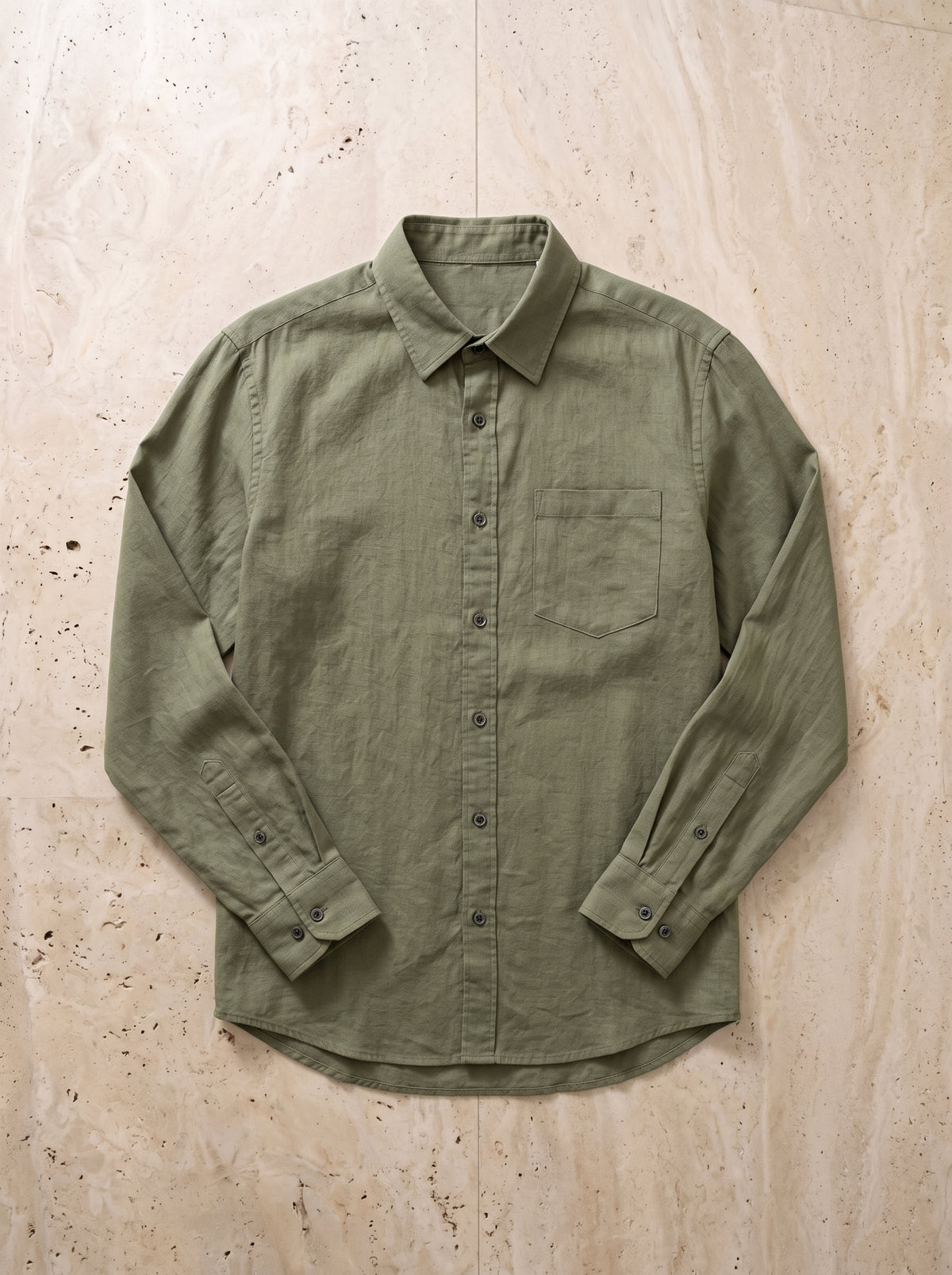 Verde | Camisa de linho e algodão manga longa Oslo verde – peça sozinha vista de cima