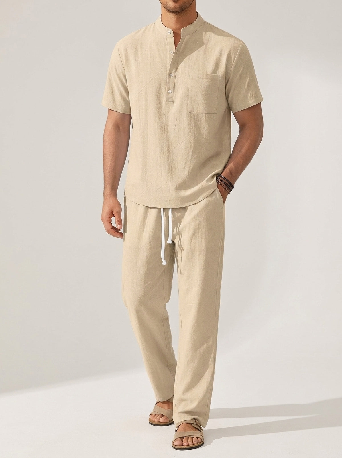 Cáqui | Conjunto bata henley e calça de algodão Pollença cáqui – foto de produto