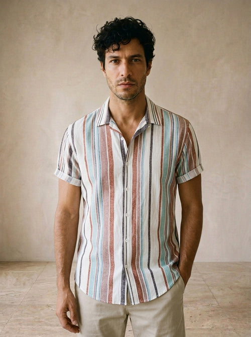Camisa listrada colorida Rimini – vista de frente, recorte próximo