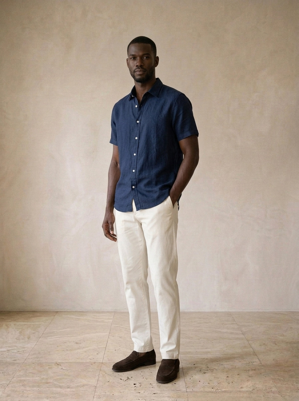 Azul-marinho | Camisa de linho slim Roma azul-marinho – vista três quartos