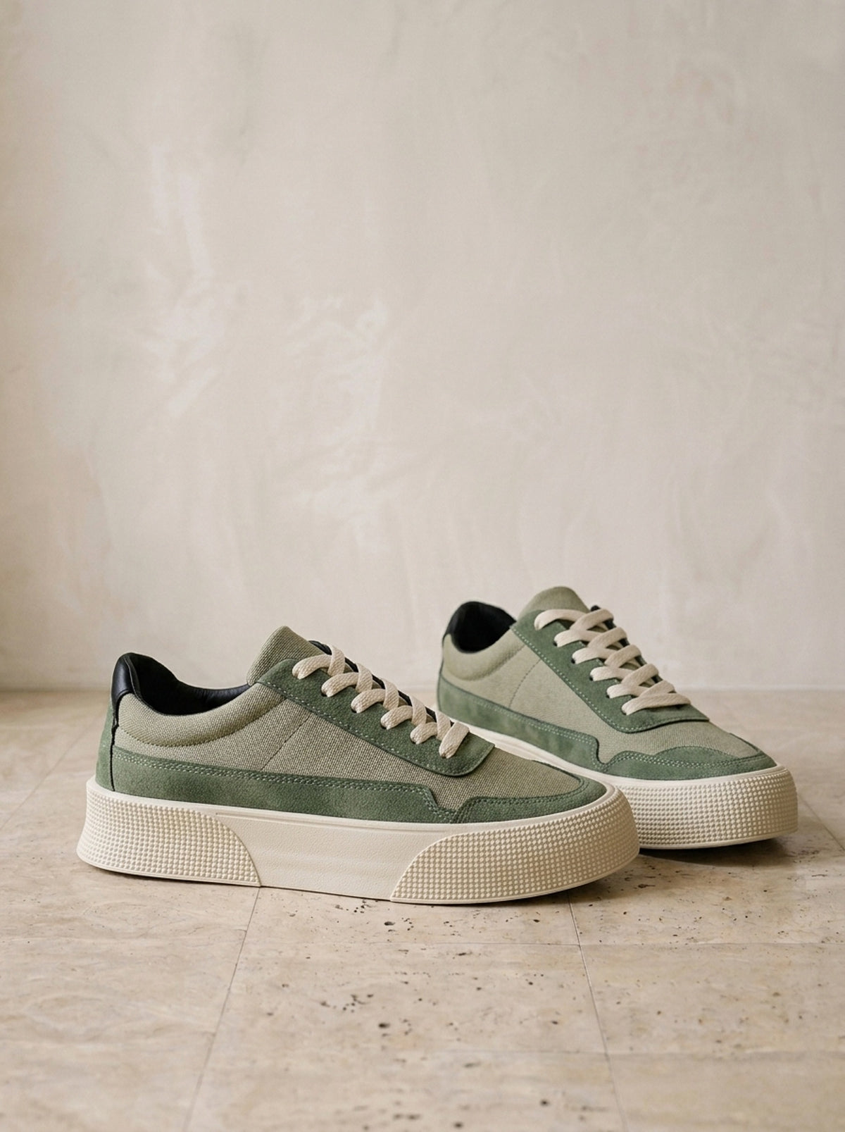 Verde | Tênis casual Salina verde – par de lado, foto de produto