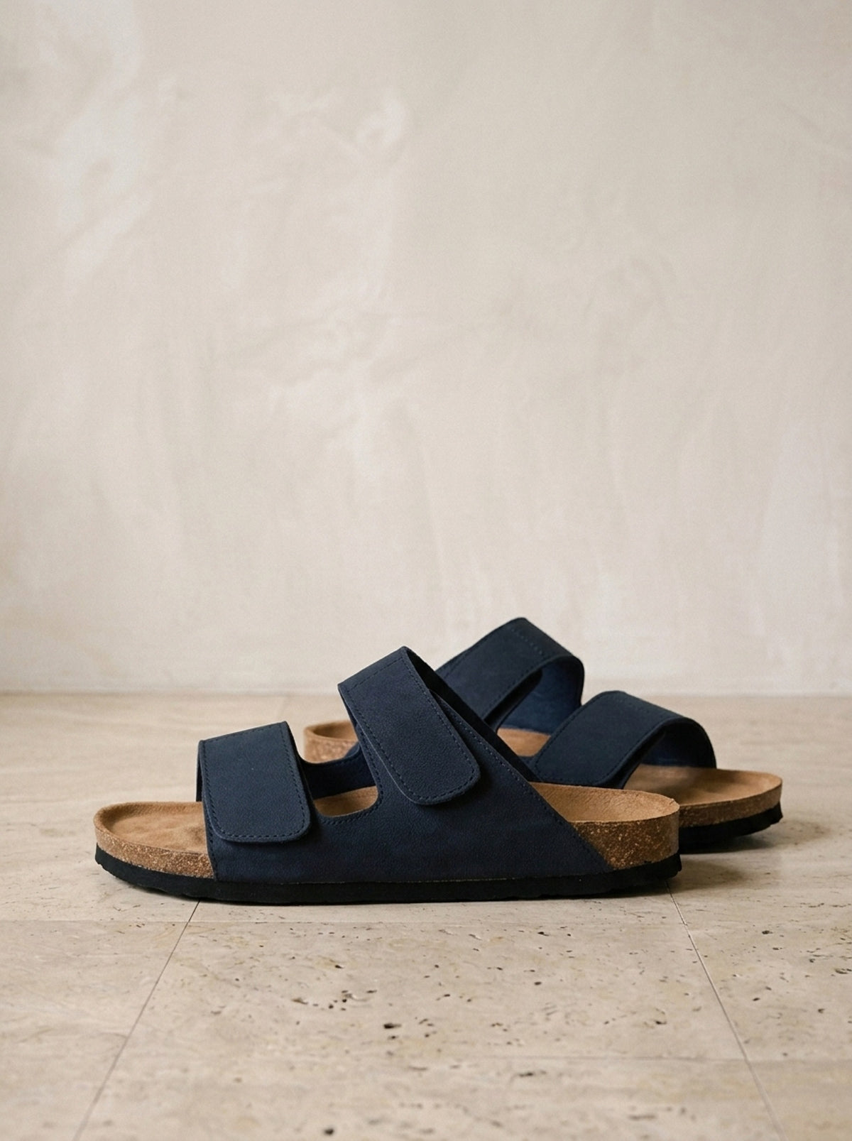 Azul-marinho | Sandália Sanary azul-marinho – par de lado, foto de produto