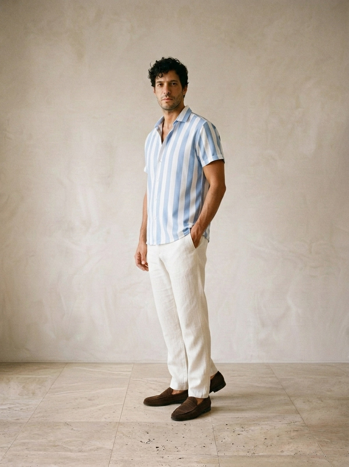 Azul-claro | Camisa listrada Sóller azul-claro – vista três quartos