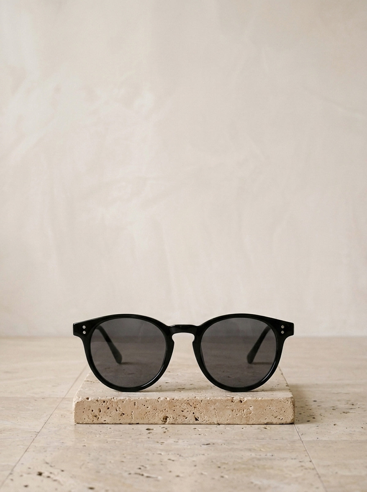 Preto | Óculos de sol Sondrio preto – peça sozinha, foto de produto