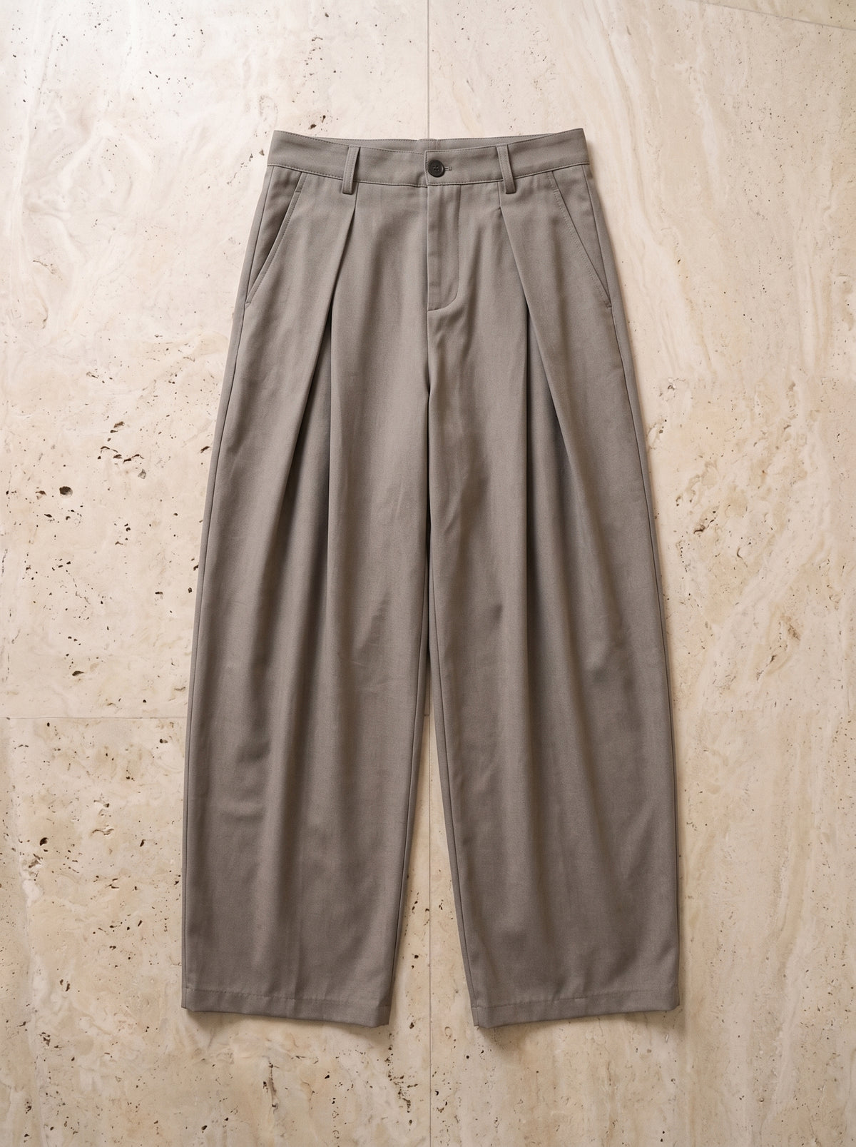 Taupe | Calça perna larga com pregas Sperlonga taupe – peça sozinha vista de cima