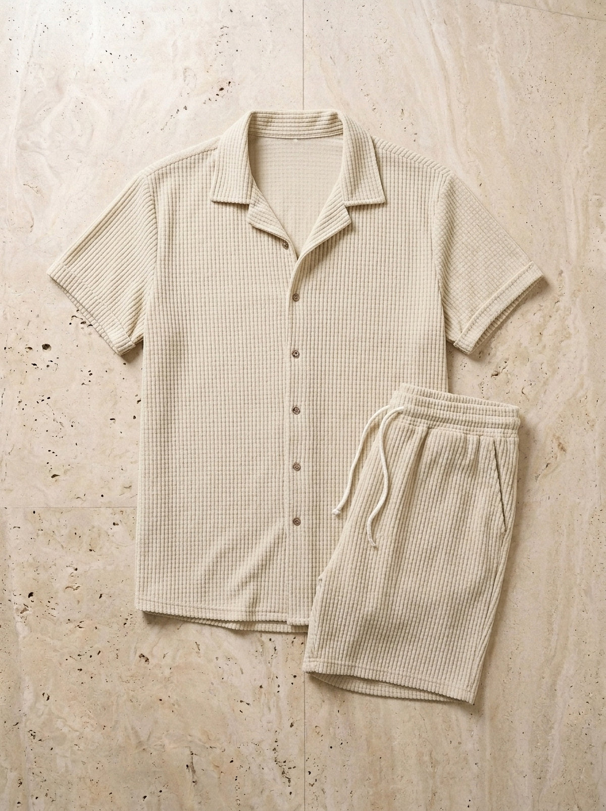 Caqui | Conjunto de camisa e short Stintino caqui – peça sozinha vista de cima
