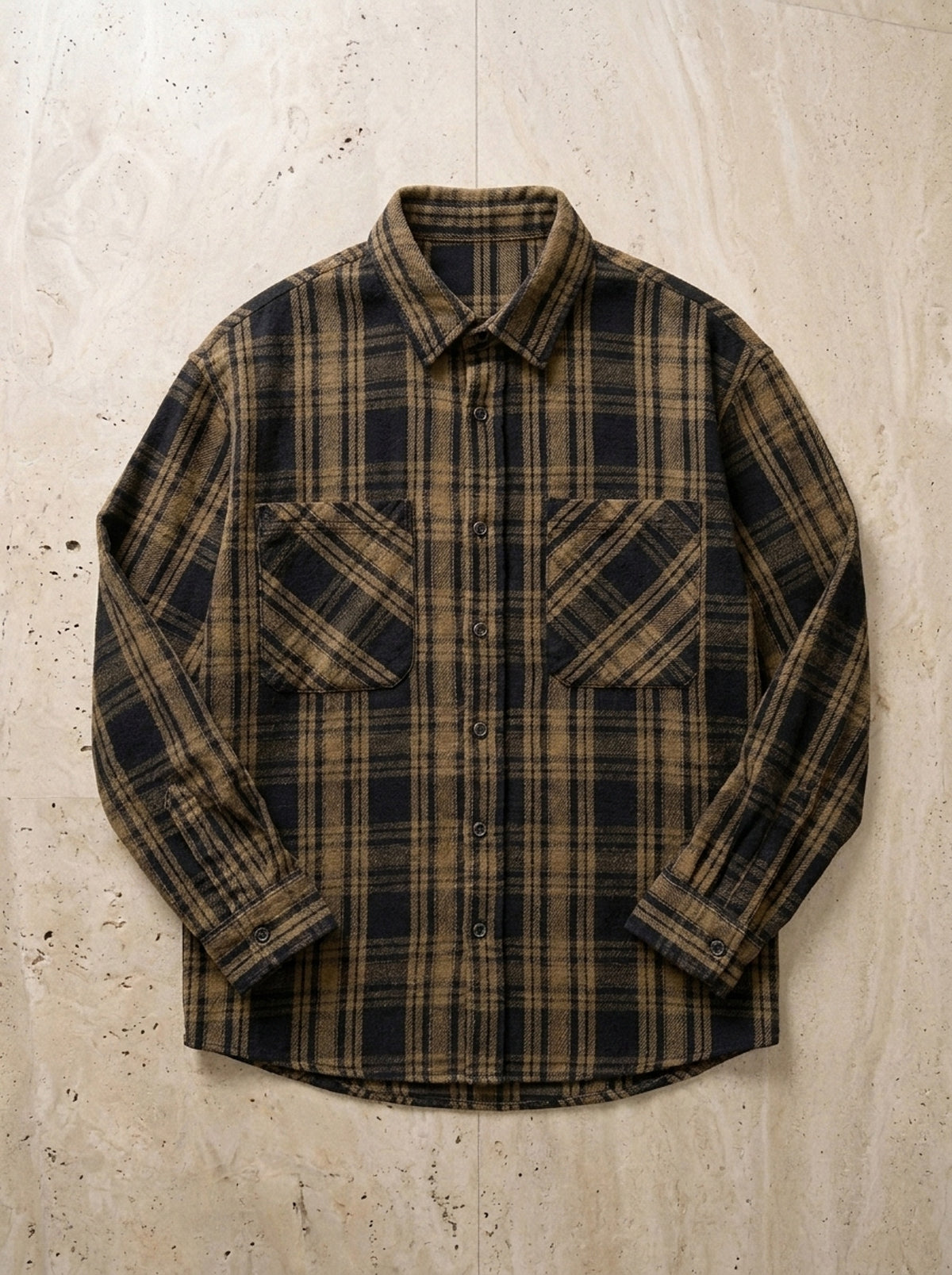 Marrom | Camisa xadrez de flanela Tarifa marrom – peça sozinha vista de cima