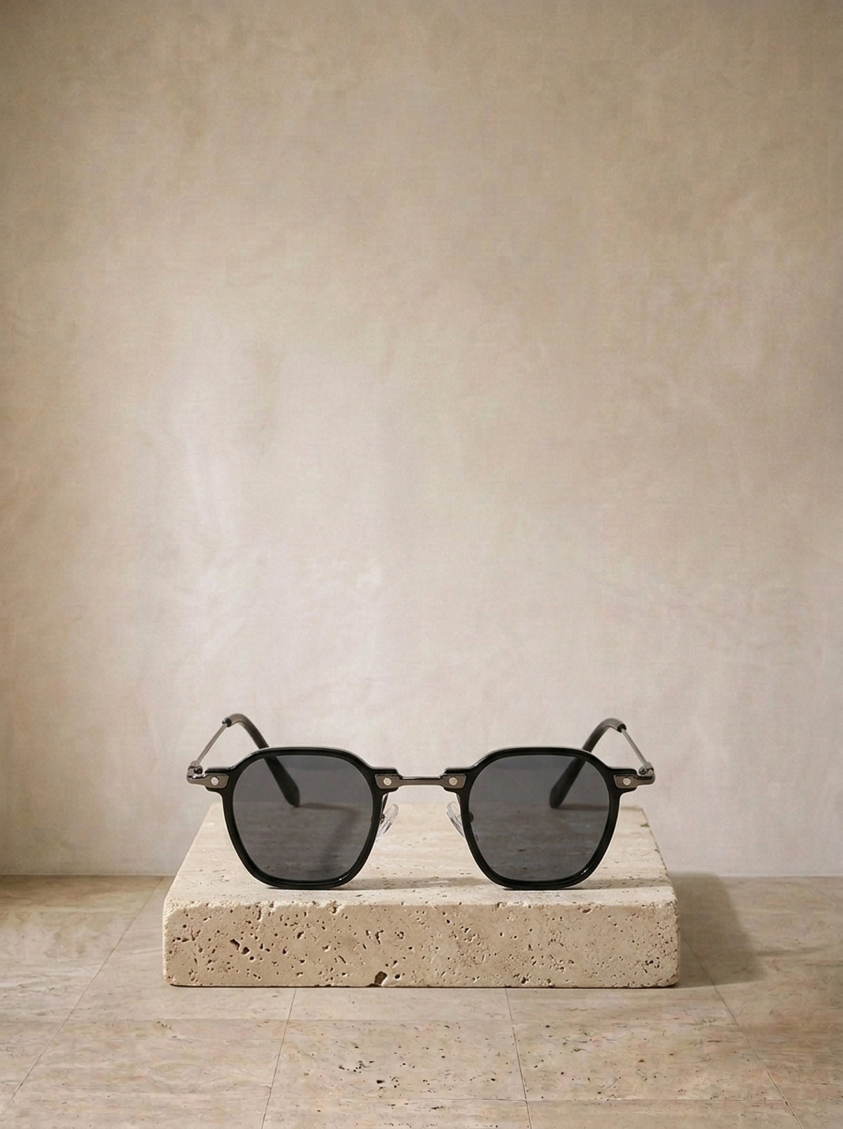 Preto/Cinza | Óculos de sol Tetovo preto/cinza – peça sozinha, foto de produto