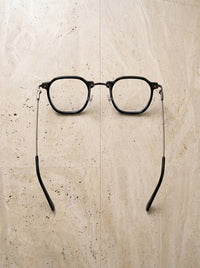 Preto | Transparente