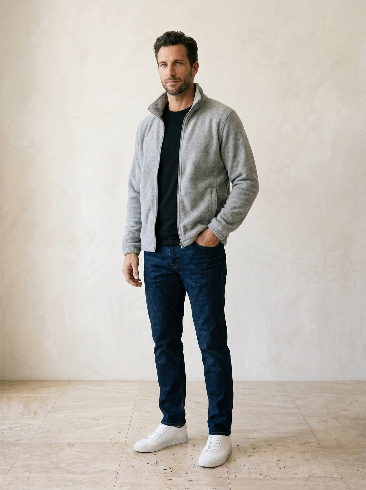 Cinza | Jaqueta de fleece com zíper Tilburg cinza – vista três quartos
