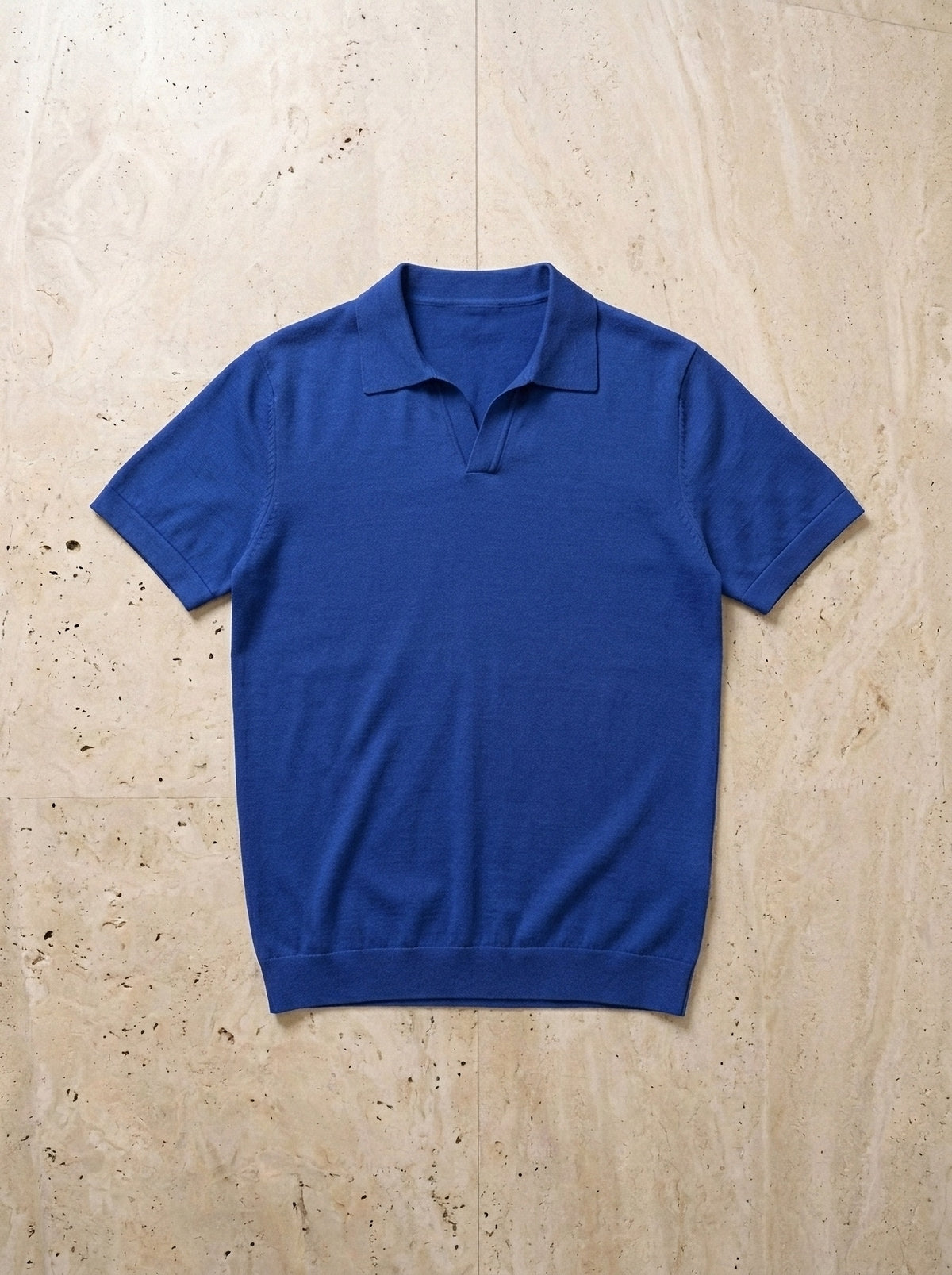 Azul | Camisa polo lisa Tomar azul – peça sozinha vista de cima
