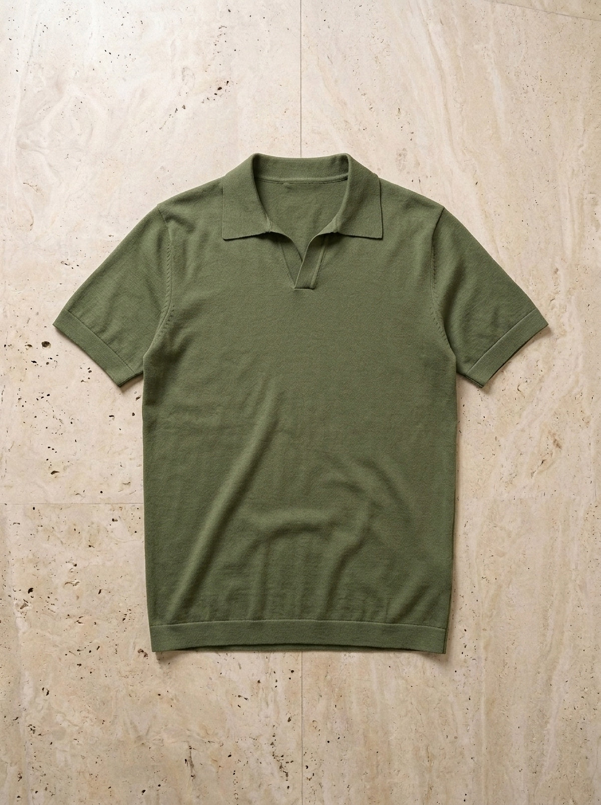 Verde-claro | Camisa polo lisa Tomar verde-claro – peça sozinha vista de cima