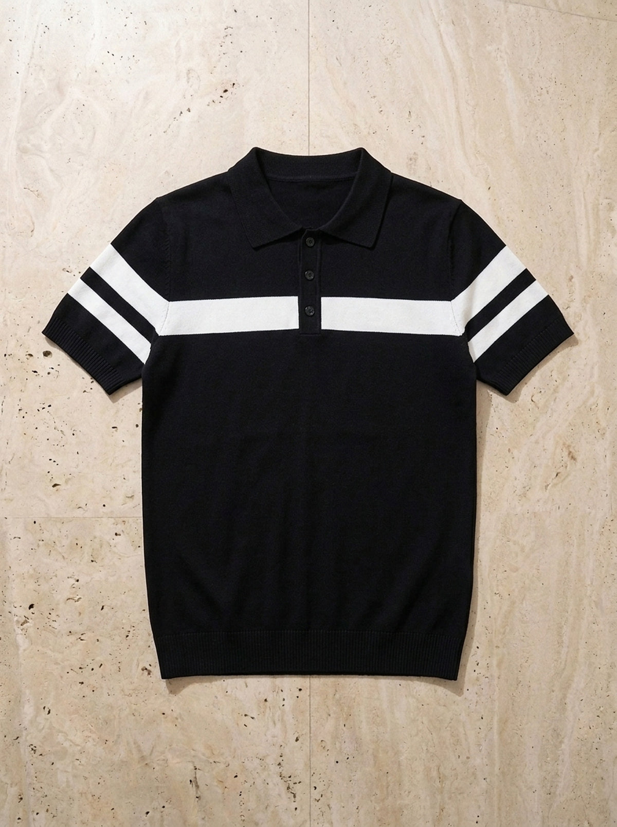 Preto | Polo de tricô com faixa Toulon preto – peça sozinha vista de cima