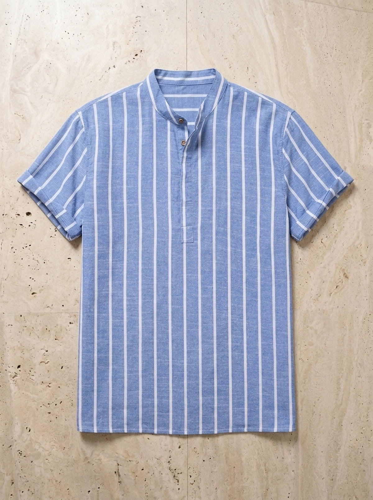 Azul | Camisa gola padre listrada Trondheim azul – peça sozinha vista de cima