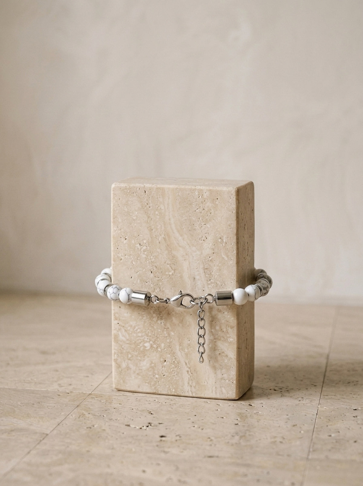 Branco | Pulseira de pedras Valença branco – peça sozinha, foto de produto