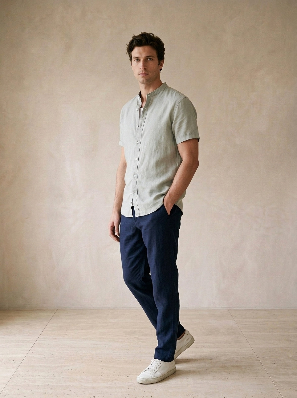 Verde-claro | Camisa social de linho e algodão slim Valladolid verde-claro – vista três quartos