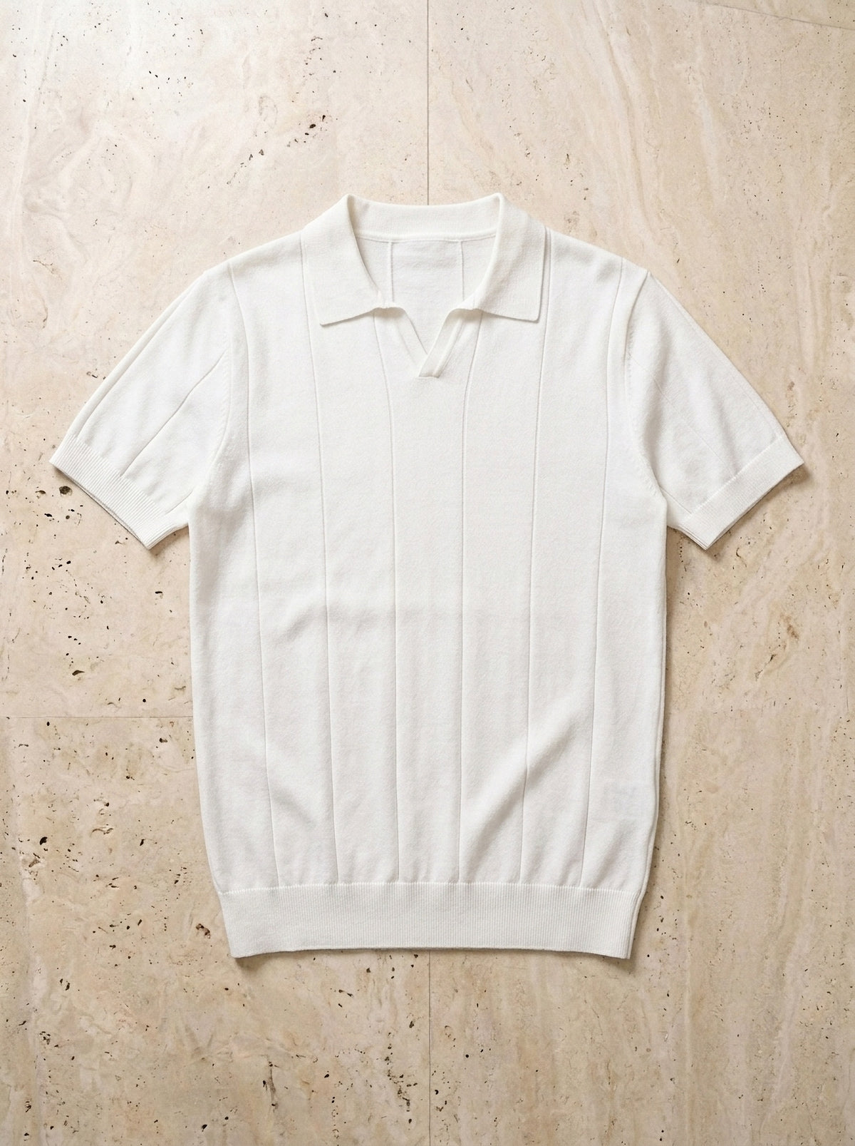 Branco | Polo lisa Varsóvia branco – peça sozinha vista de cima