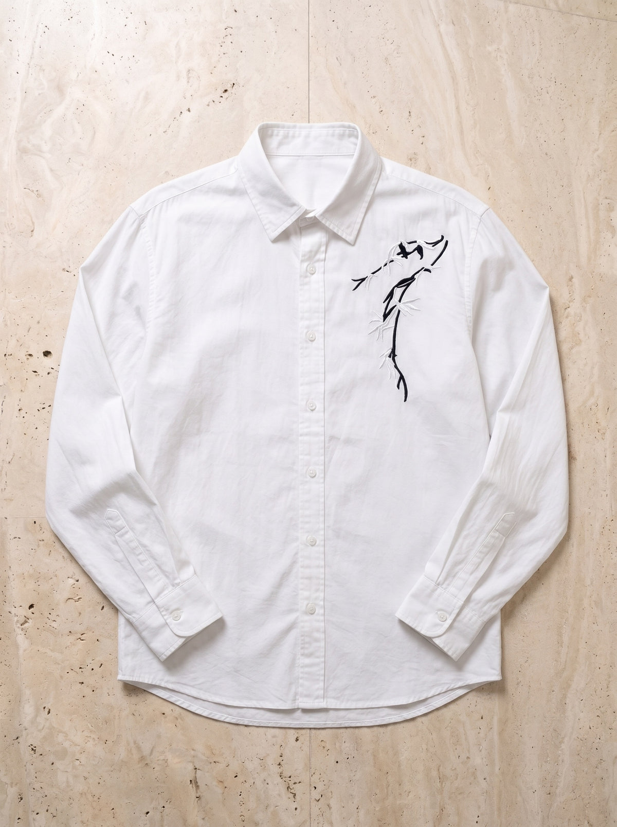 Branco | Camisa com bordado de bambu Vichy branco – peça sozinha vista de cima